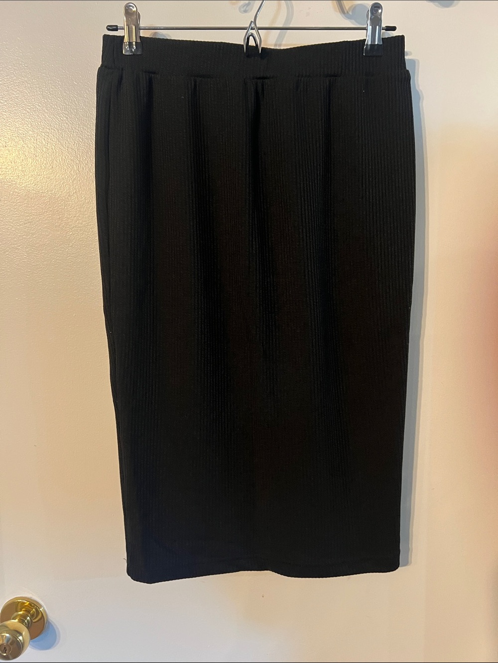 Black Ribbed Knit Pencil Skirt